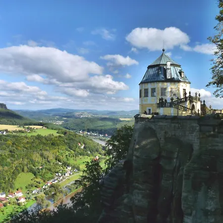 Sonnenblick Apartment *